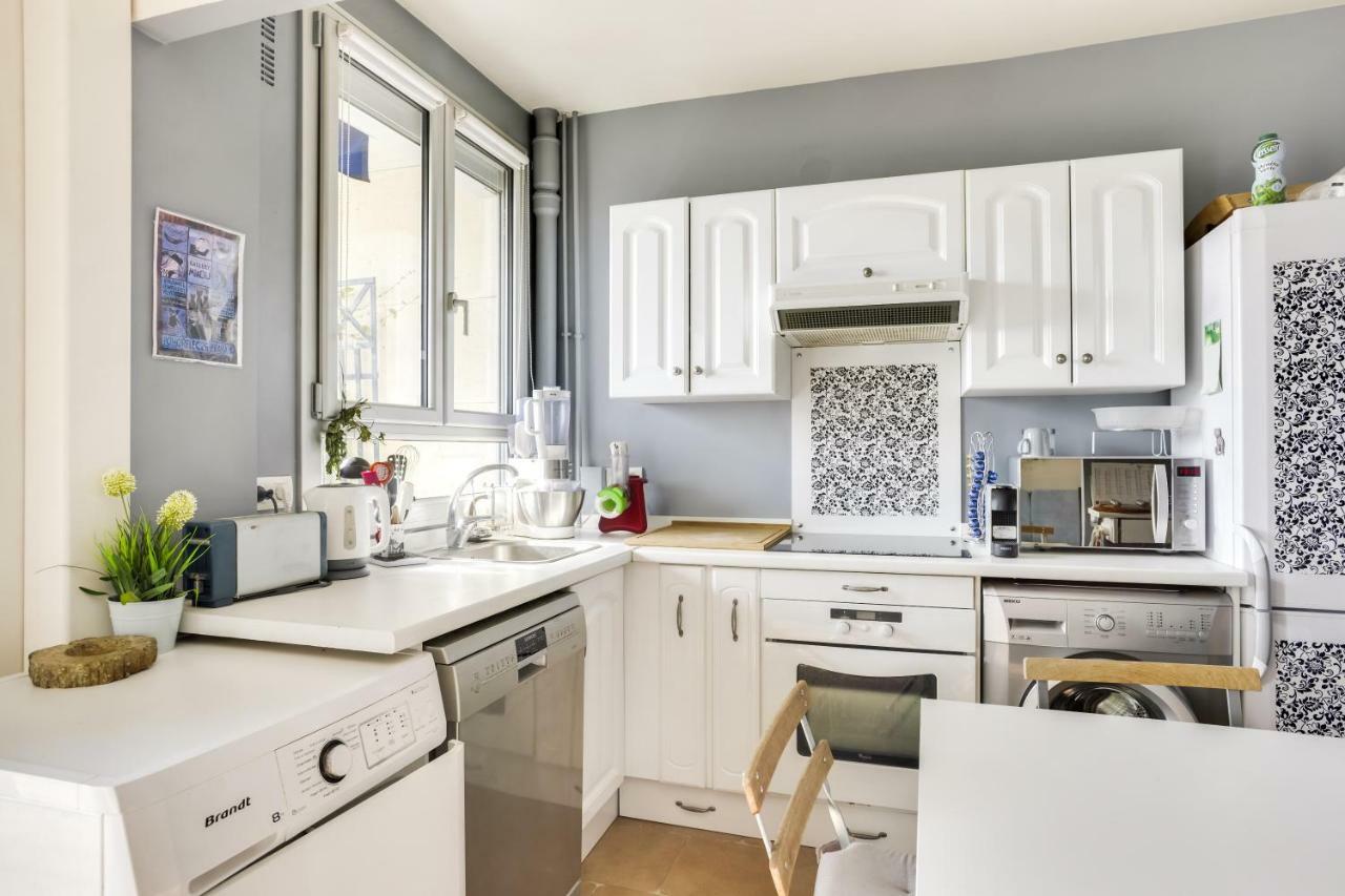 Charming Apartment With Terrace By Weekome Párizs Kültér fotó